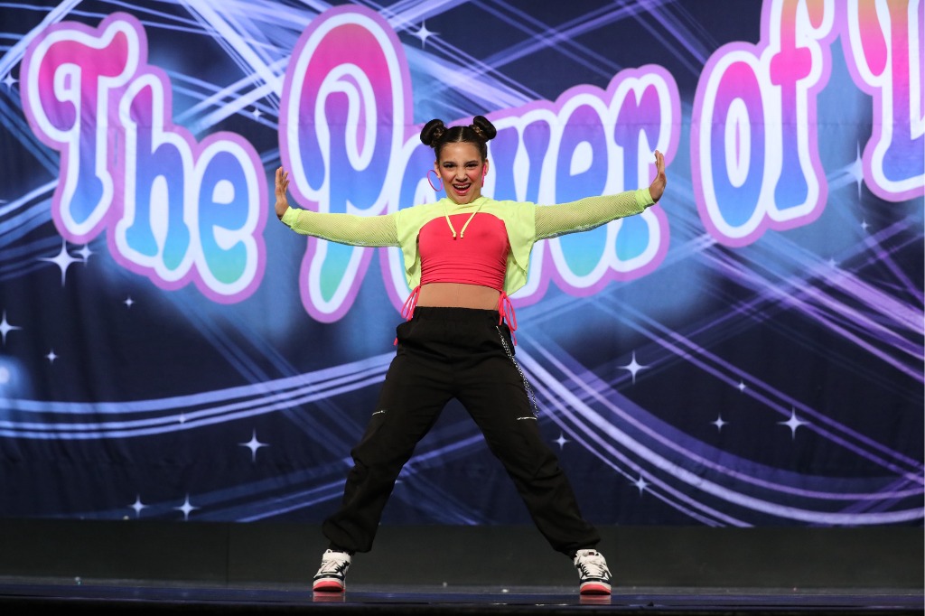 Glen Dance Company dancer